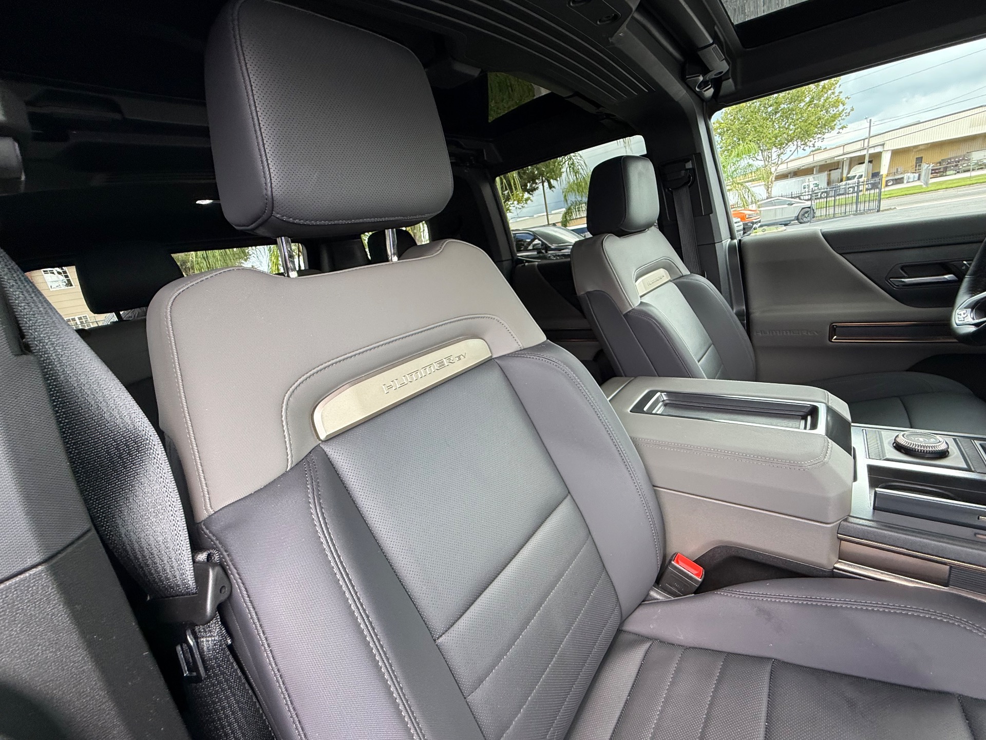 gmc hummer ev 2025 1GKT0NDE9SU112828 image gmc hummer ev 2025 1GKT0NDE9SU112828 image